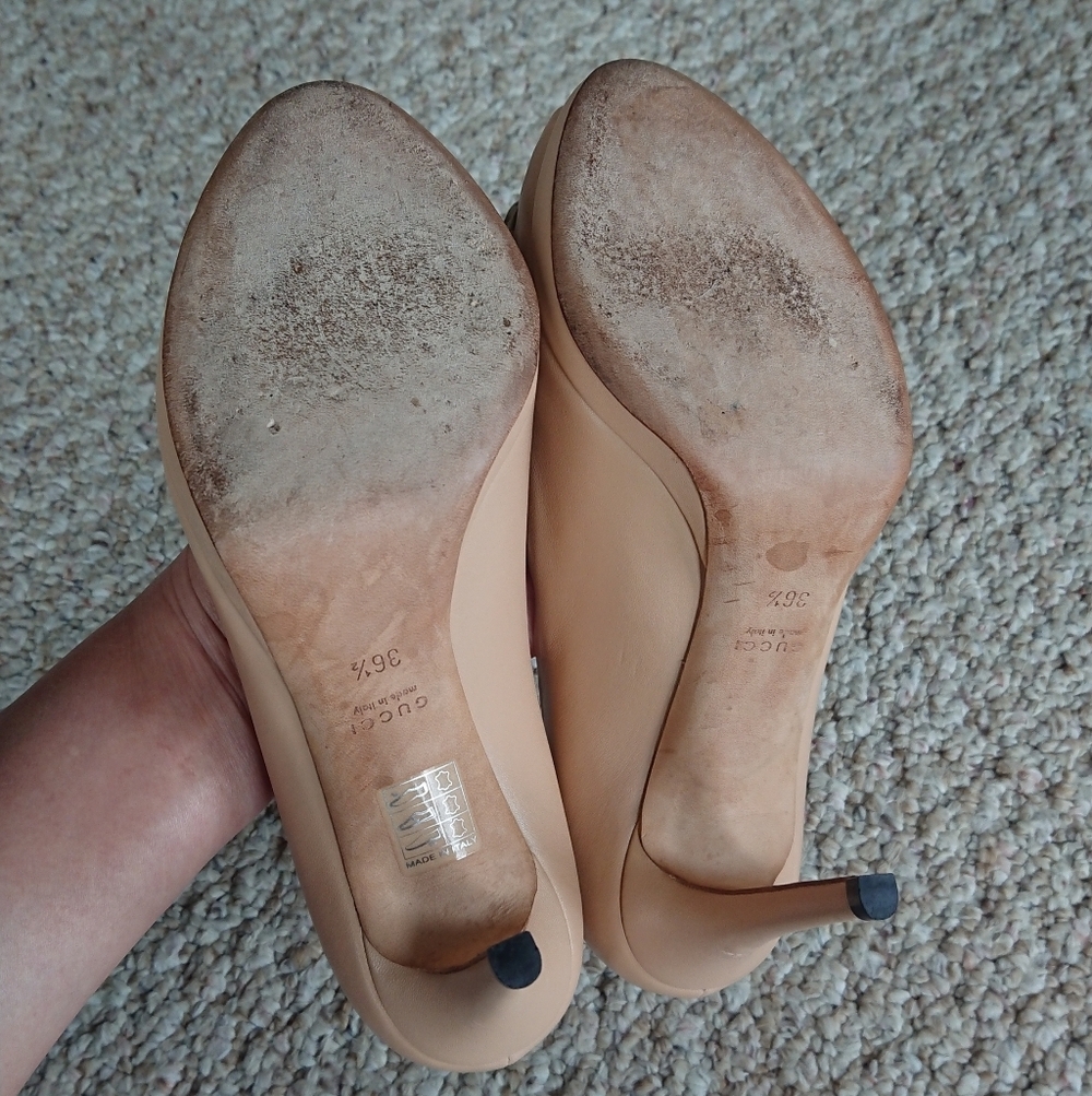Gucci Nude/beige Peep-Toe Horsebit Pumps size 6.5 - Picture 14 of 15